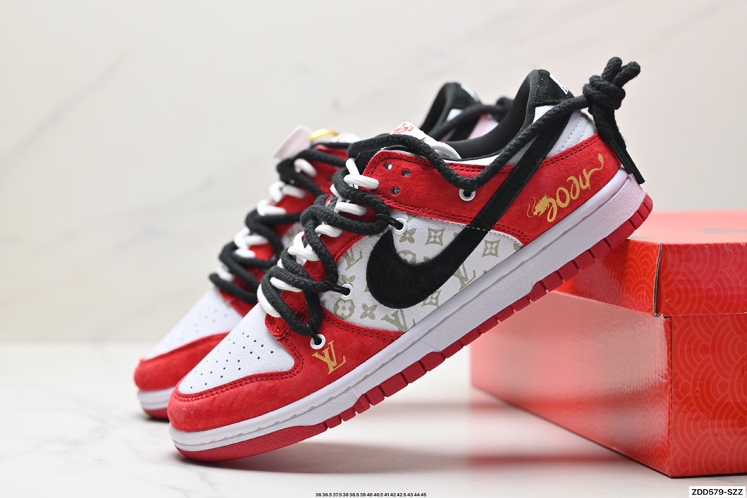 Nike Dunk Shoes